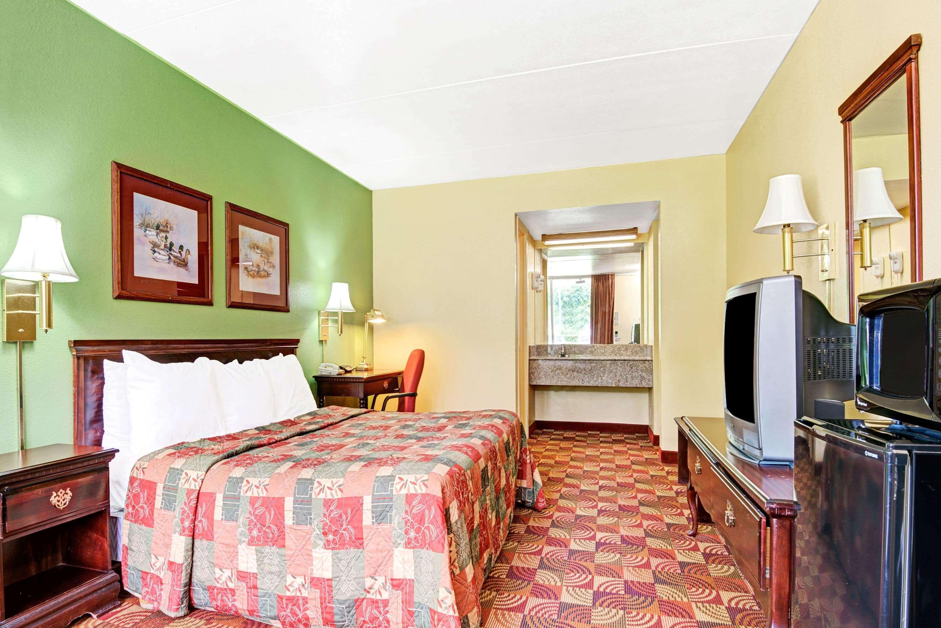 Super 8 By Wyndham Nashville Near Downtown / I-40 Dış mekan fotoğraf